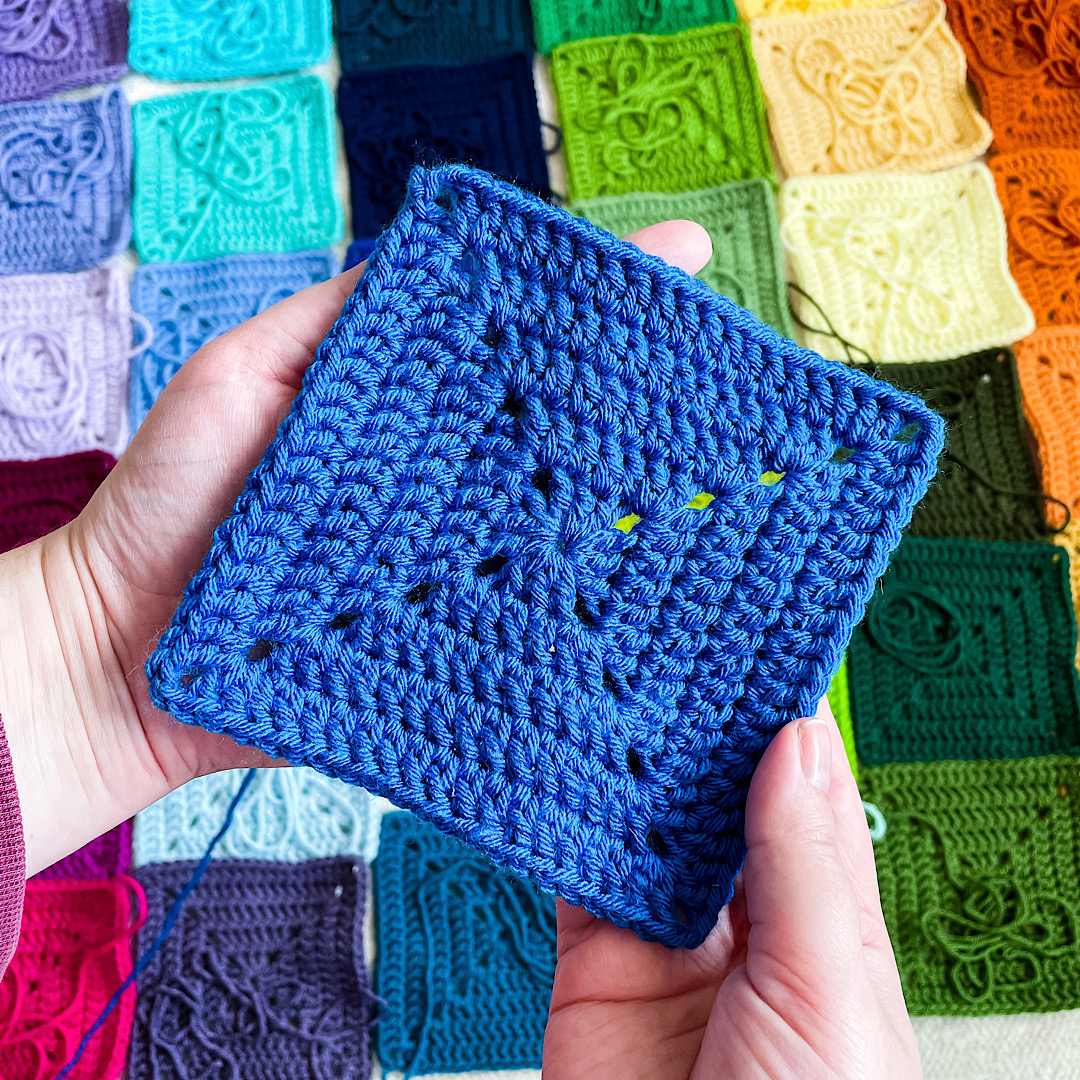 Solid Seamless Granny Square